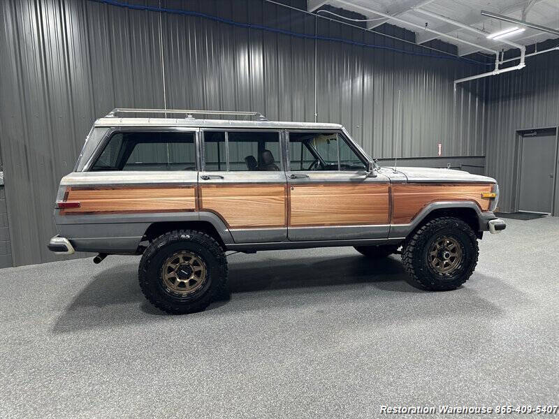 Jeep-Grand-wagoneer-1987-Gray-Burgundy