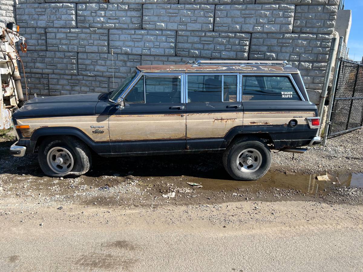 Jeep-Grand-wagoneer-limited-1983-blue