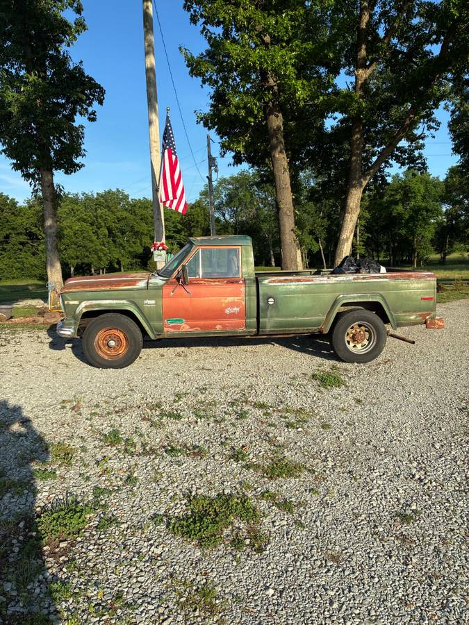 Jeep-J20-1977-green