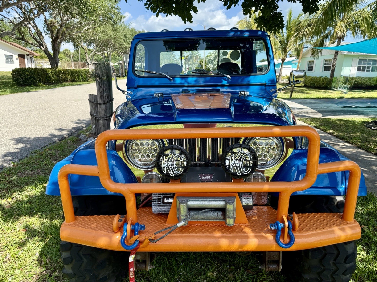 Jeep-Scrambler-1982-SPORT-UTILITY-VEHICLE-Blue