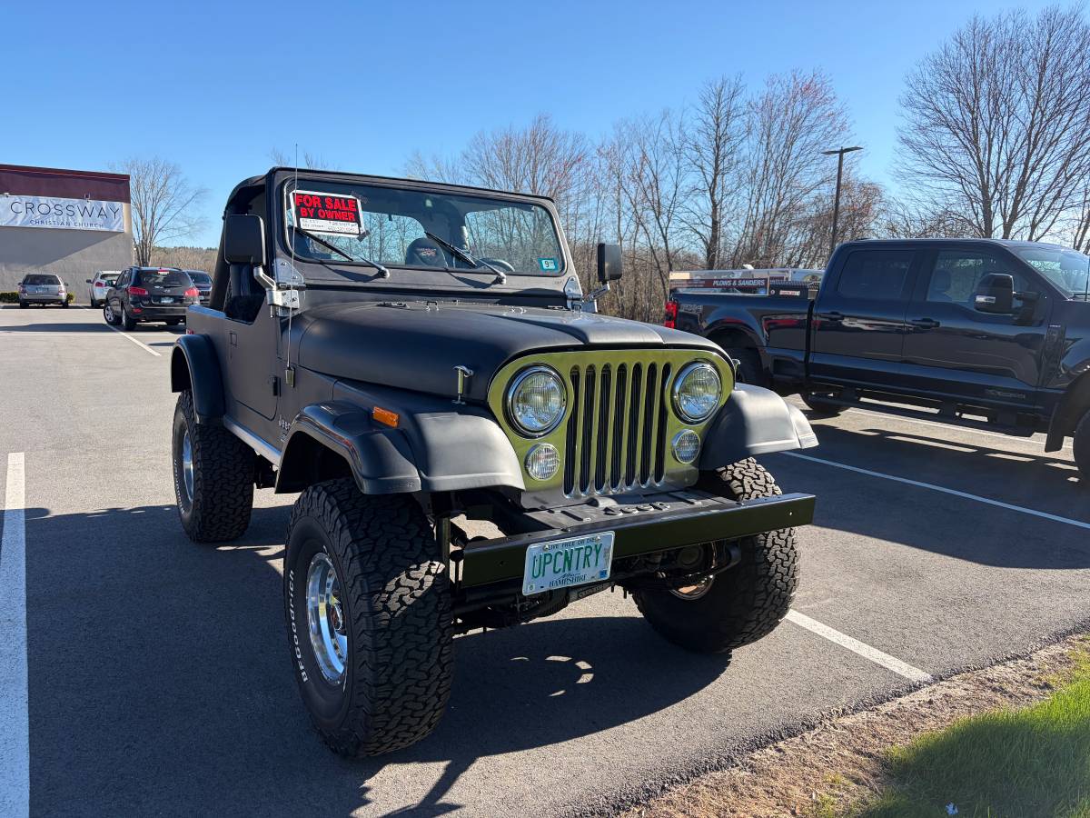 Jeep-Wrangler-1982-black