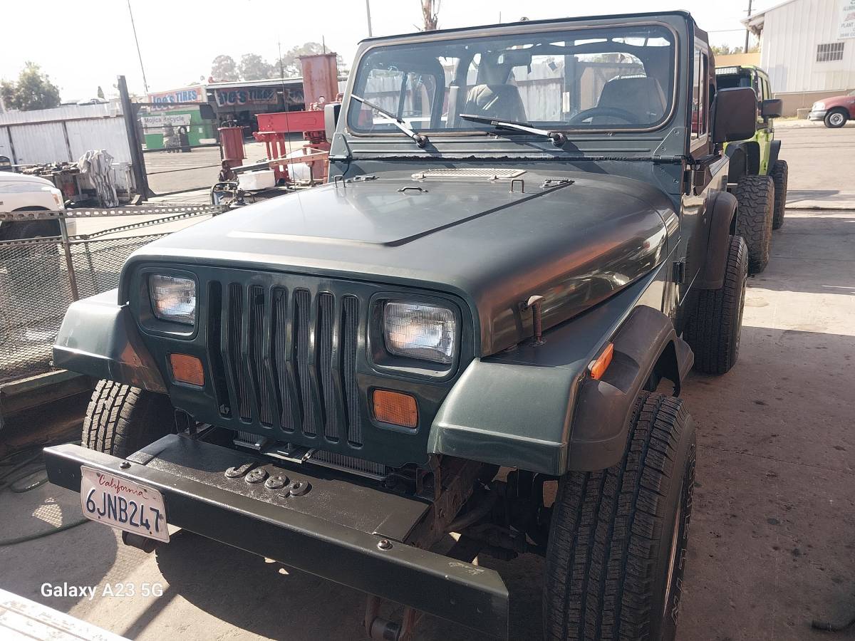 Jeep-Wrangler-1994