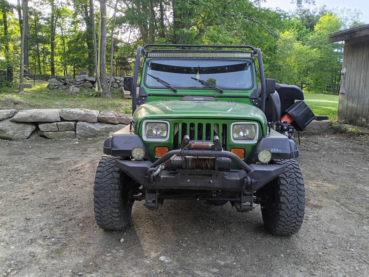 Jeep-Wrangler-yj-1990-green