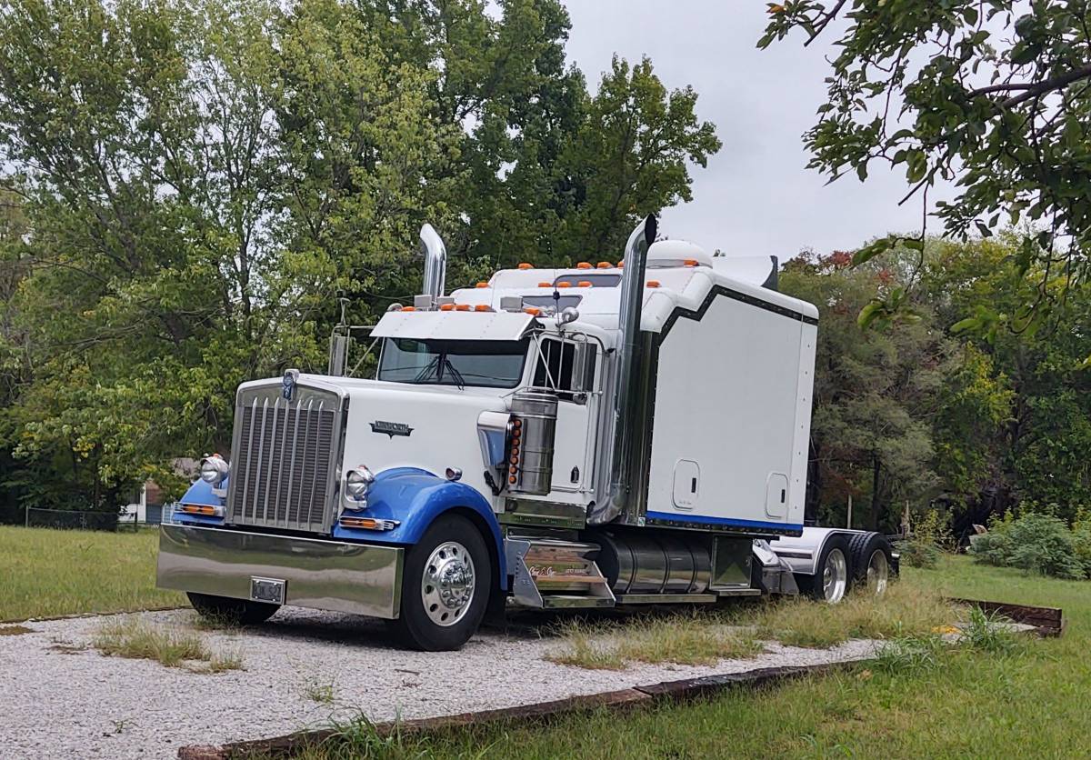 Kenworth-w900l-diesel-1996-custom
