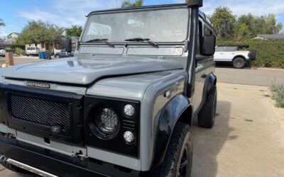 Land Rover Defender 1992