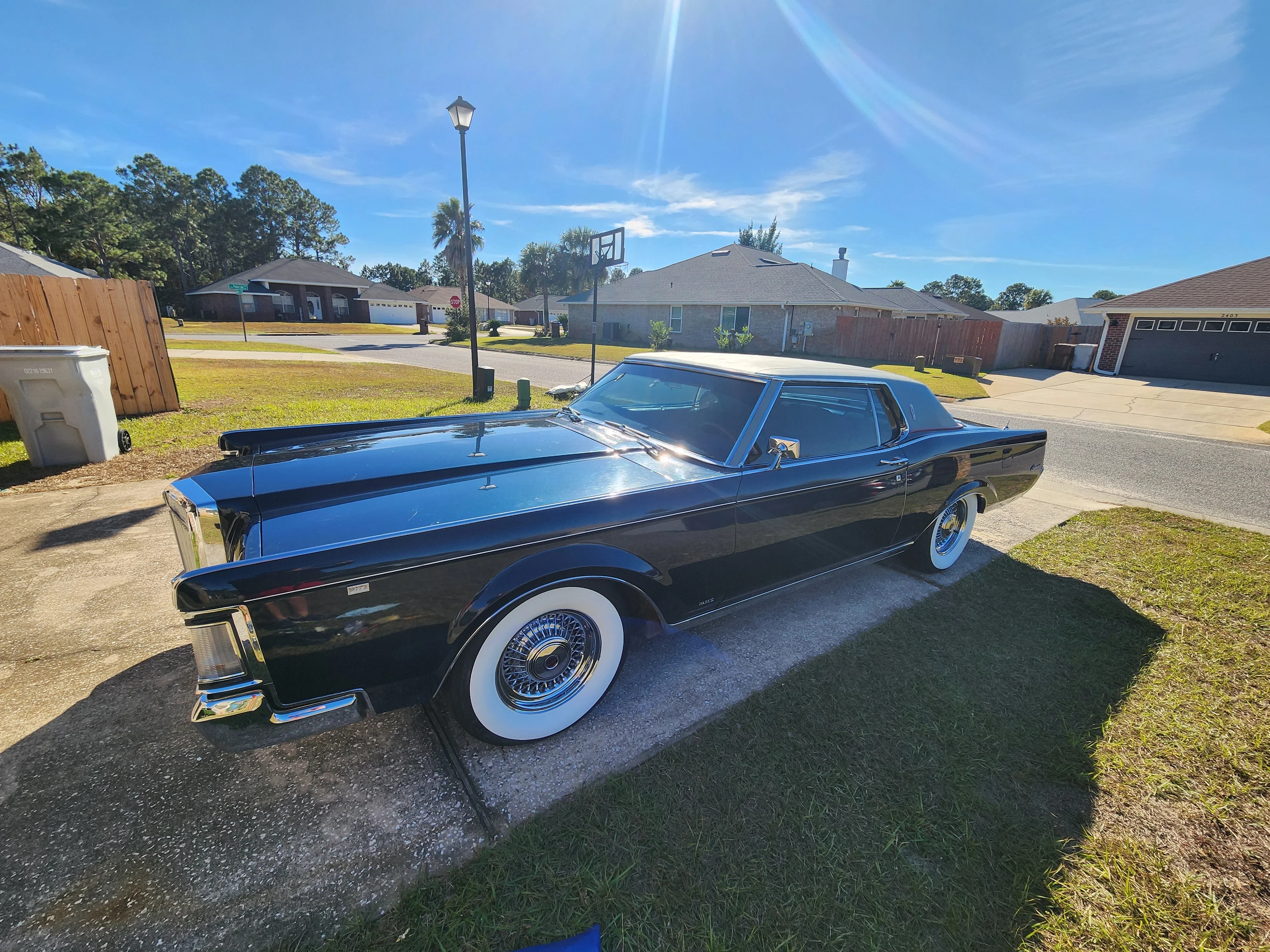 Lincoln-Mark-iii-1969-Blue-Blue