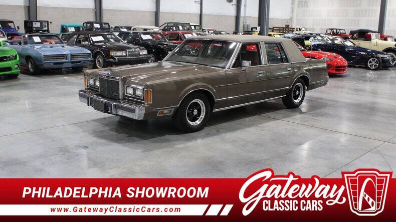 Lincoln-Town-car-1989-Tan-Tan