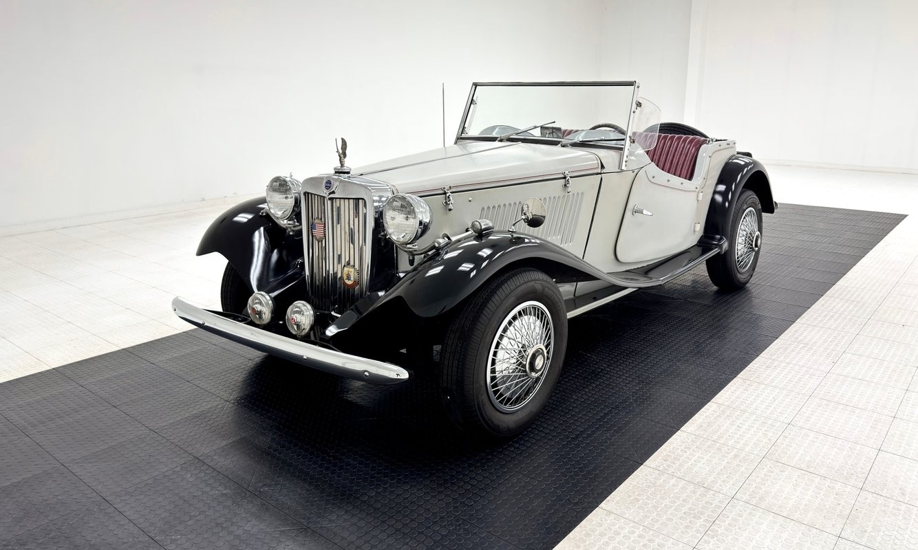 MG-TD-1981-Convertible-Oxblood