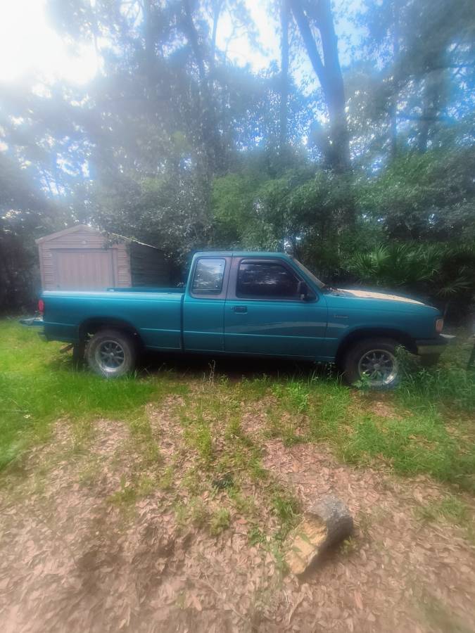 Mazda-B2300-1996