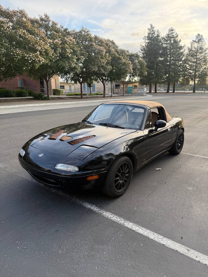 Mazda-Mx-5-miata-1993