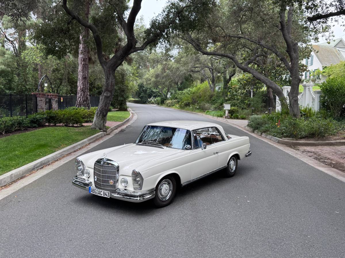 Mercedes-benz-250se-1967-white