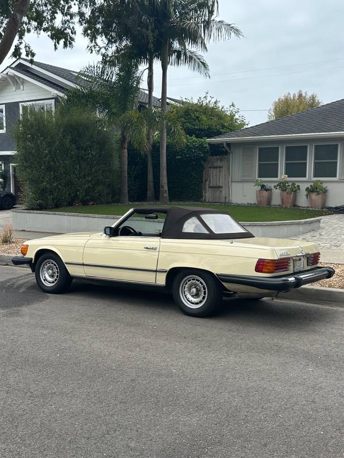 Mercedes-benz-450-sl-1980-yellow