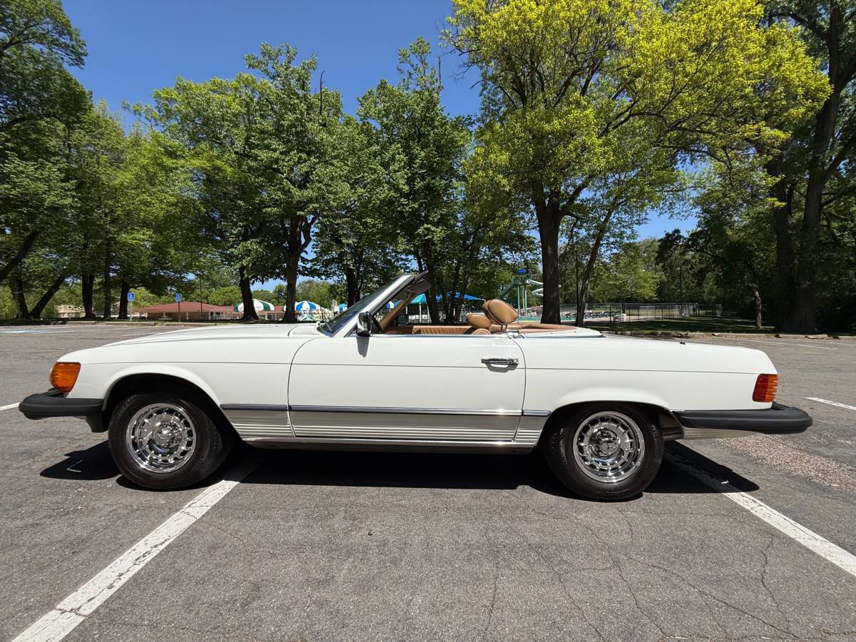 Mercedes-benz-Sl380-1984-white