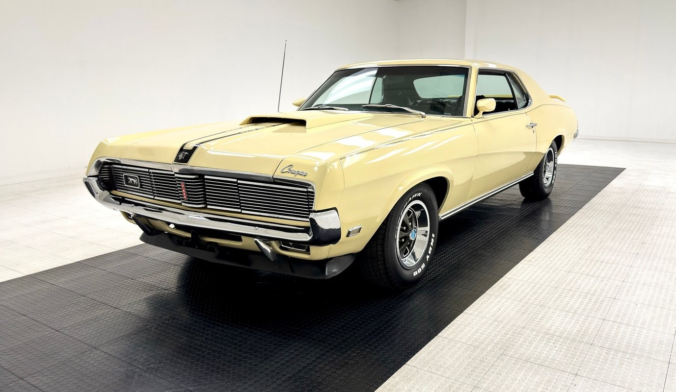 Mercury-Cougar-1969-Hardtop-Black