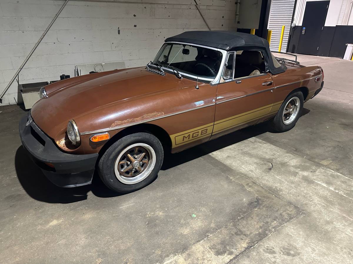 Mgb-convertible-1979-brown