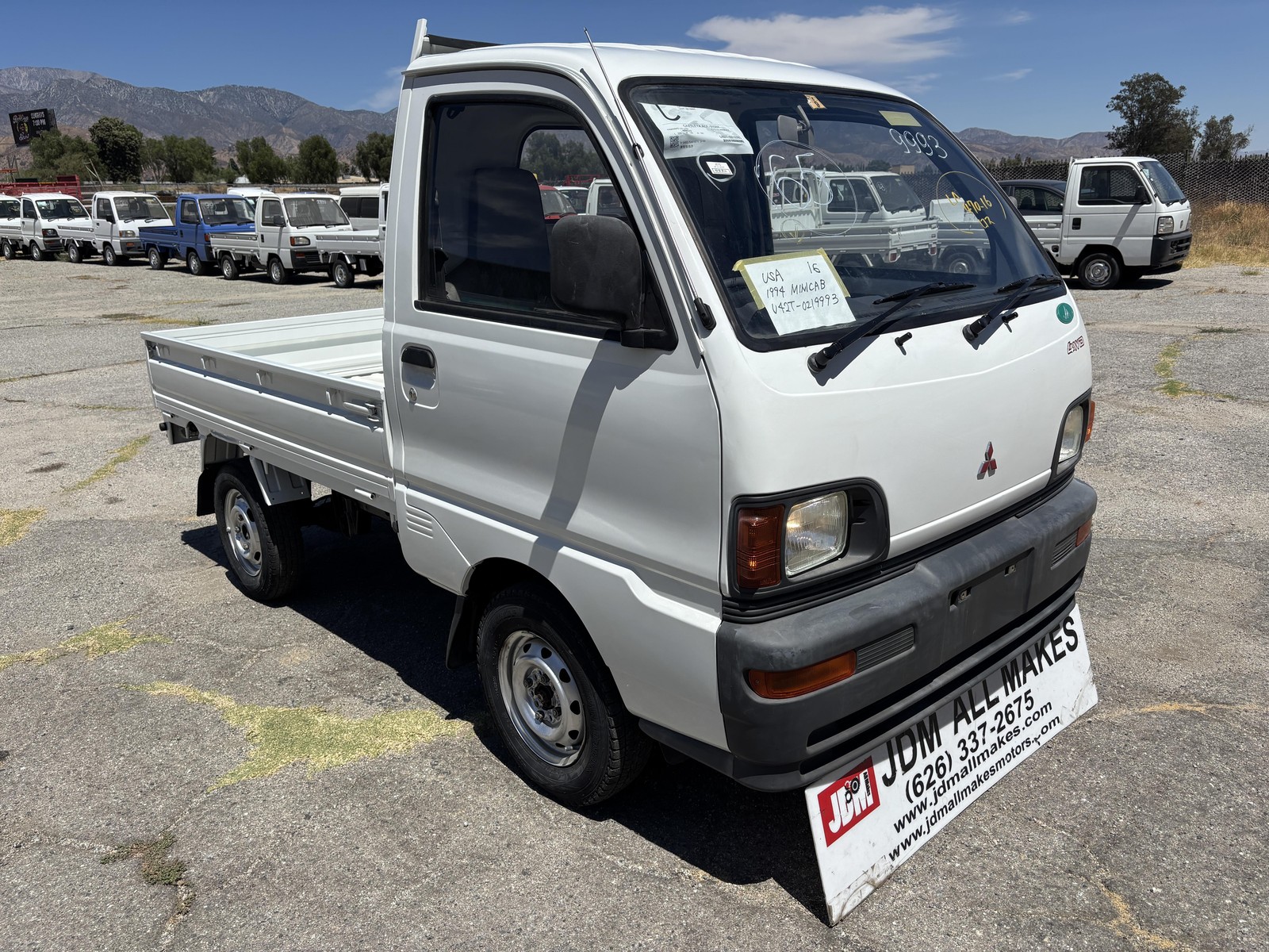 Mitsubishi-Minicab-1994-Truck-Grey
