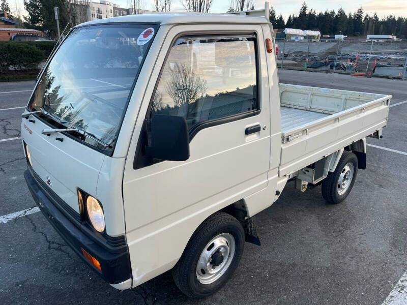 Mitsubishi-Minicab-truck-1988-white