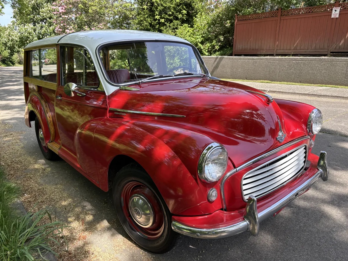 Morris-Traveler-1959-Red-Red