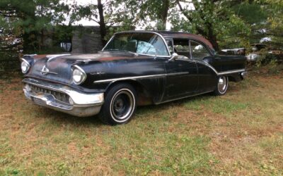 Oldsmobile Ninety-Eight 1957