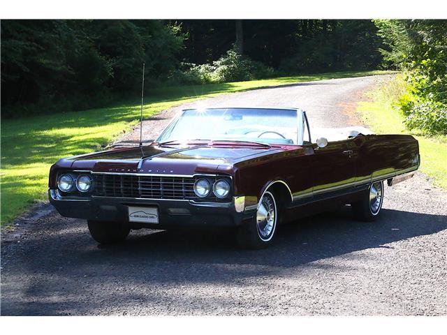 Oldsmobile Ninety-Eight 1965