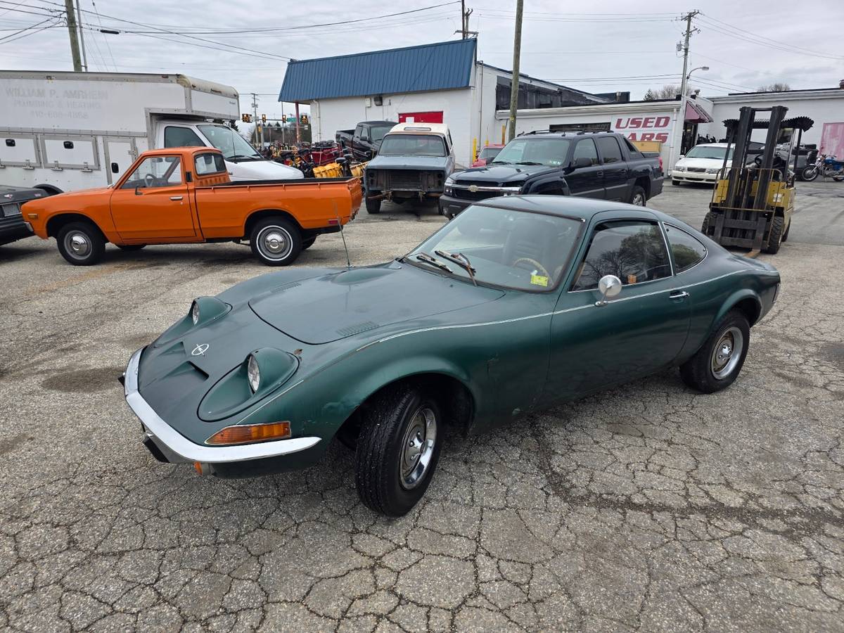 Opel-Gt-1972-green