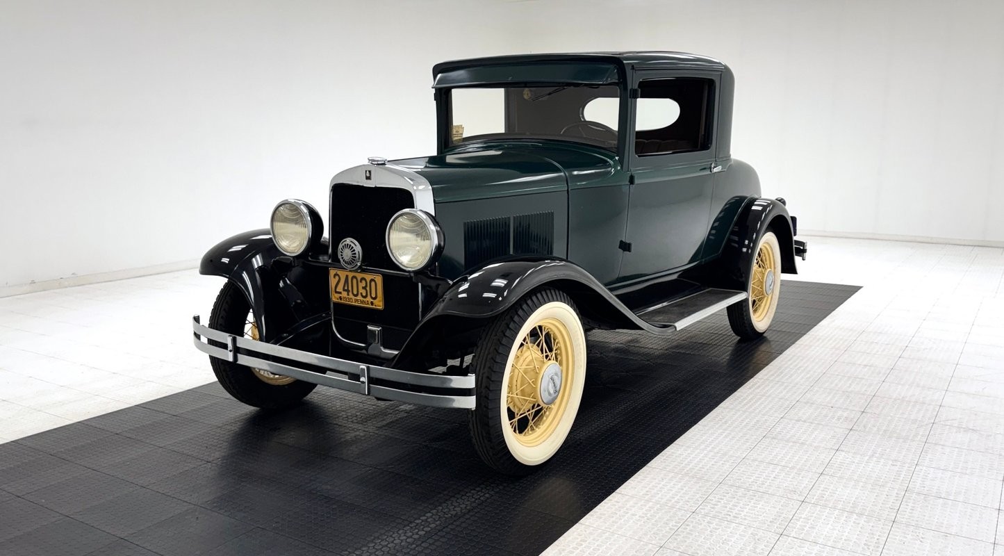 Plymouth-30-U-1931-Coupe-Tan