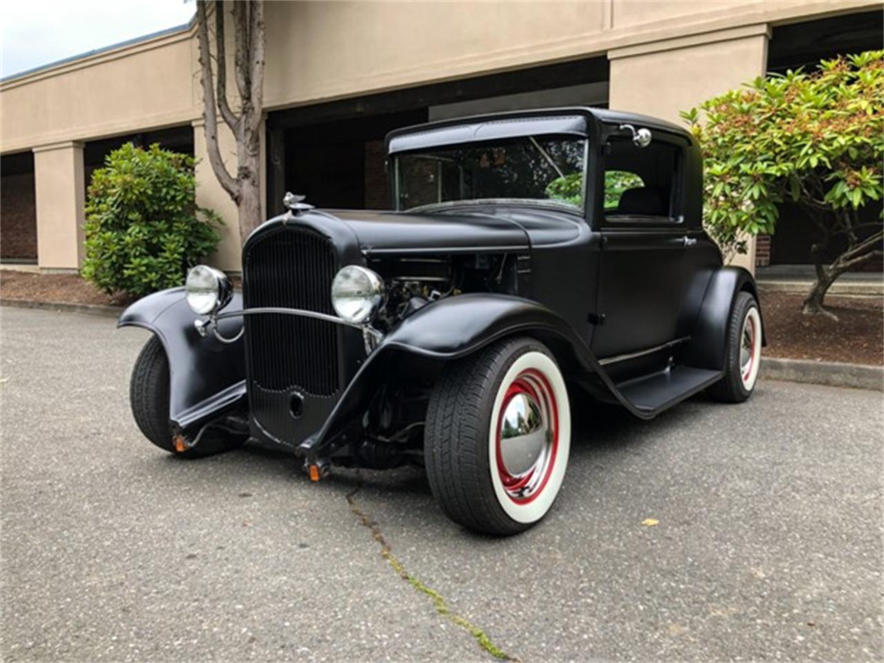 Plymouth-Coupe-1931-Black-Black