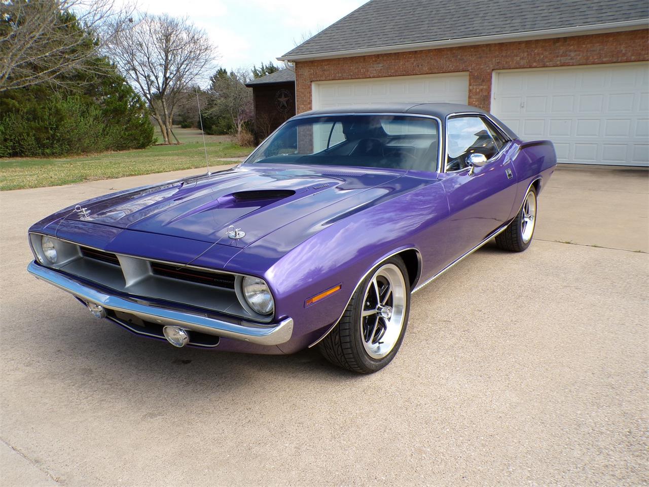 Plymouth-Cuda-1970-IN-VIOLET-BLACK