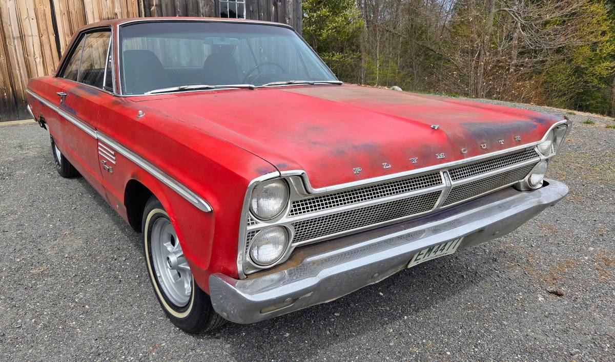 Plymouth-Fury-lll-1965-black