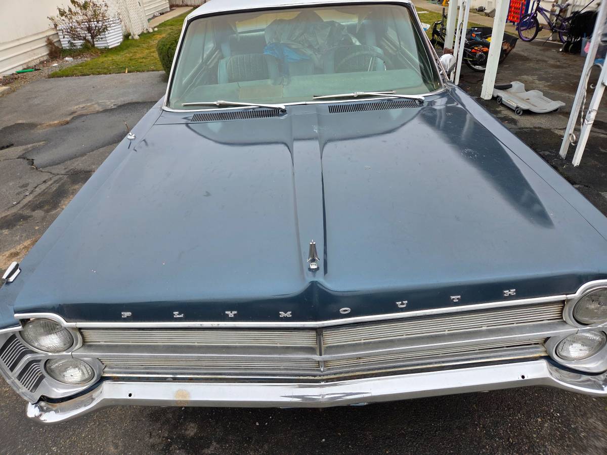 Plymouth-Sport-fury-3-1967