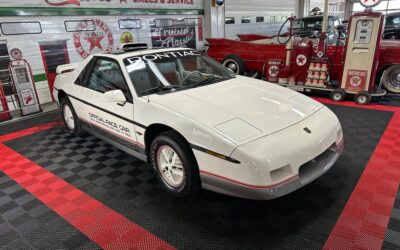 Pontiac Fiero 1984