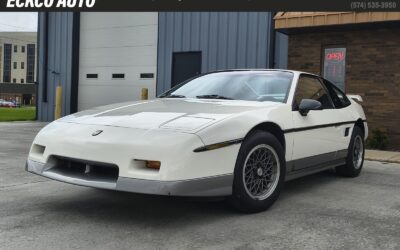 Pontiac Fiero 1986