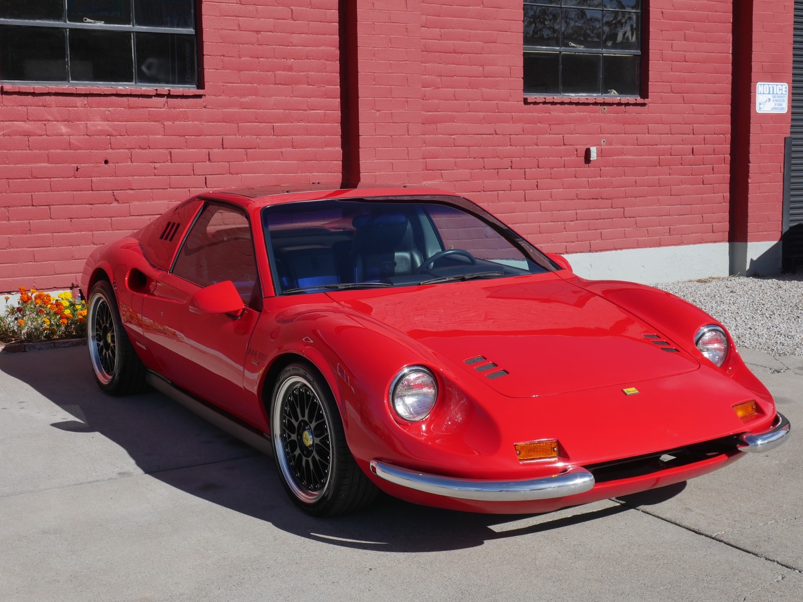Pontiac Fiero 1986
