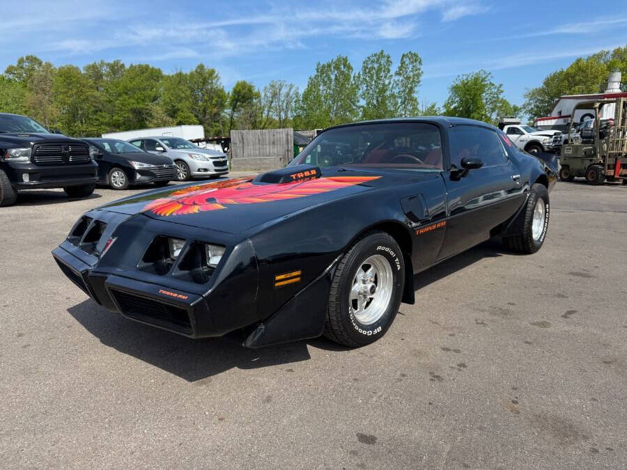 Pontiac-Firebird-1979-Black-Red