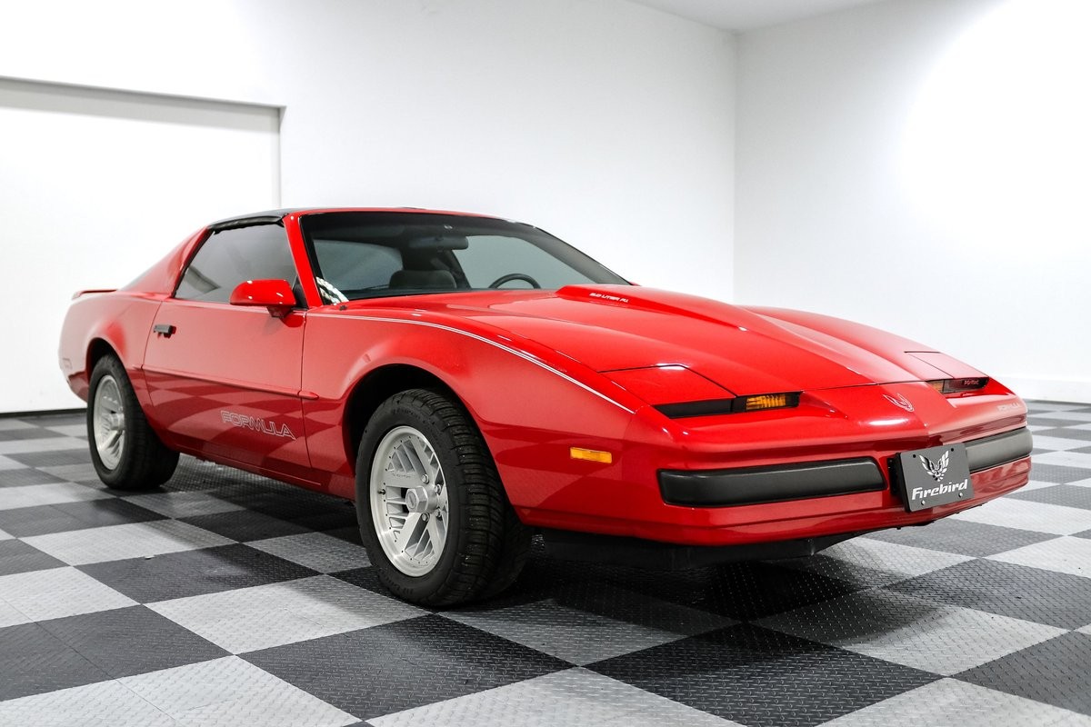 Pontiac-Firebird-1989-Coupe-Gray