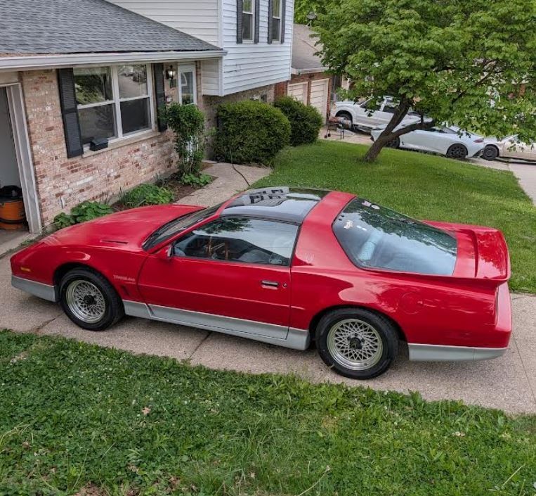 Pontiac-Firebird-1989-Coupe-Gray