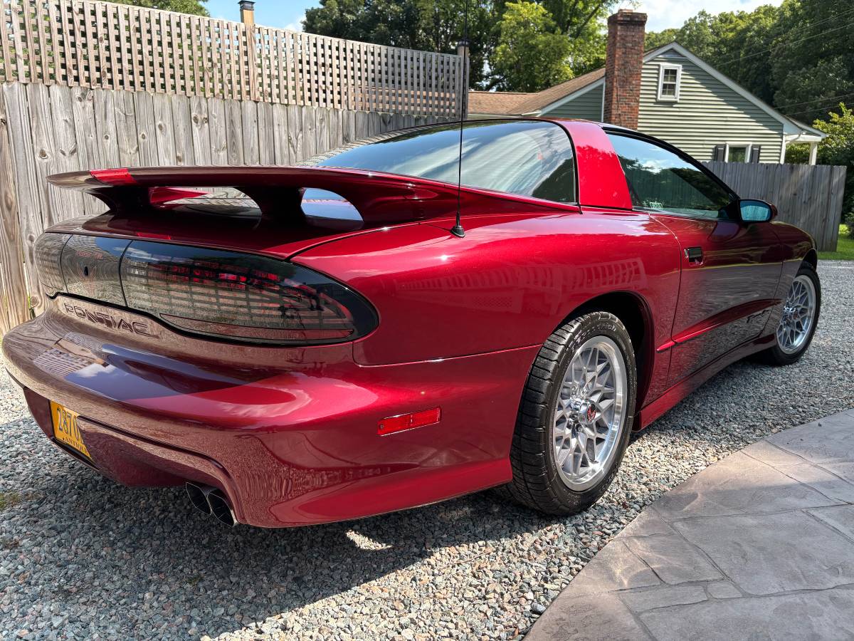 Pontiac-Firebird-trans-am-1993-red