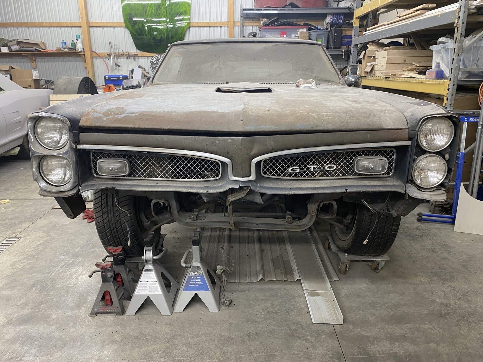 Pontiac-GTO-1967