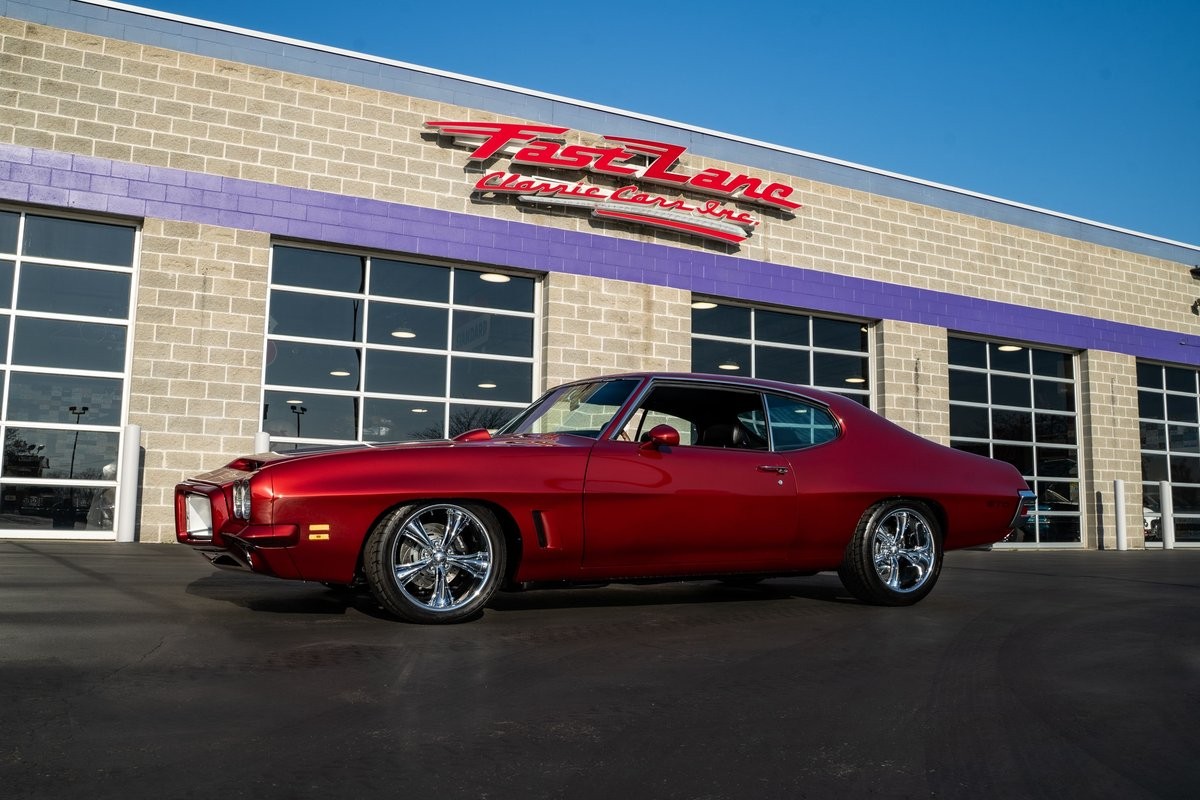 Pontiac-GTO-1972-Hardtop-Black