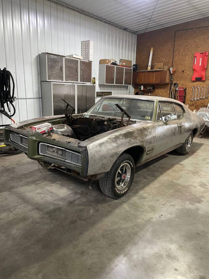Pontiac-Gto-1968-green