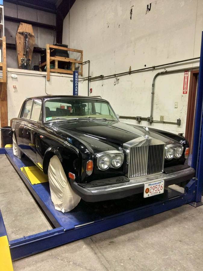Rolls-royce-silver-shadow-ii-1977-black