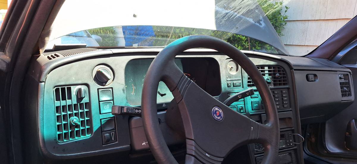 Saab-900-1989-grey