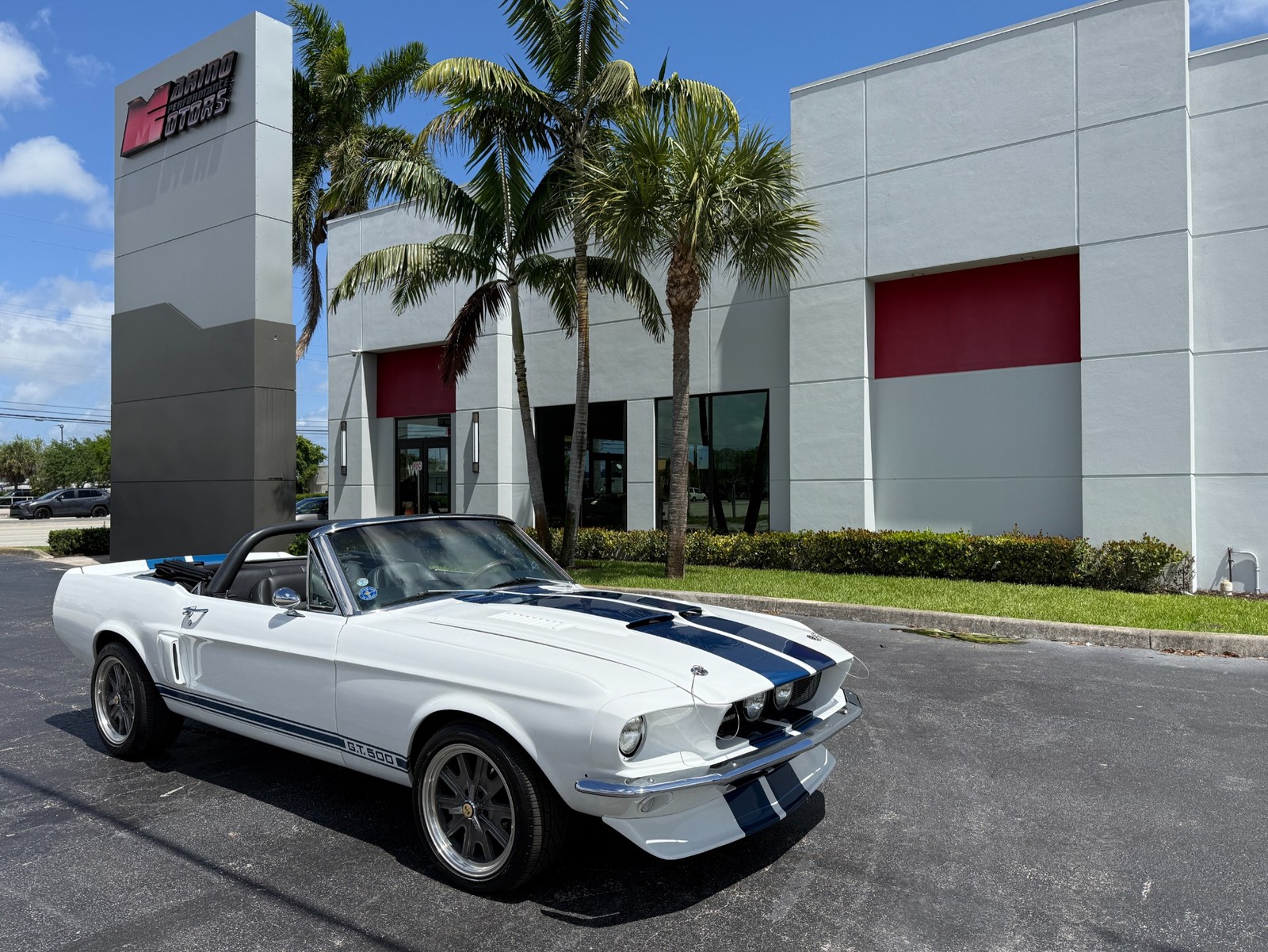 Shelby-1967-Convertible-Black