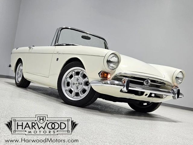 Sunbeam-1965-Convertible-Black-vinyl