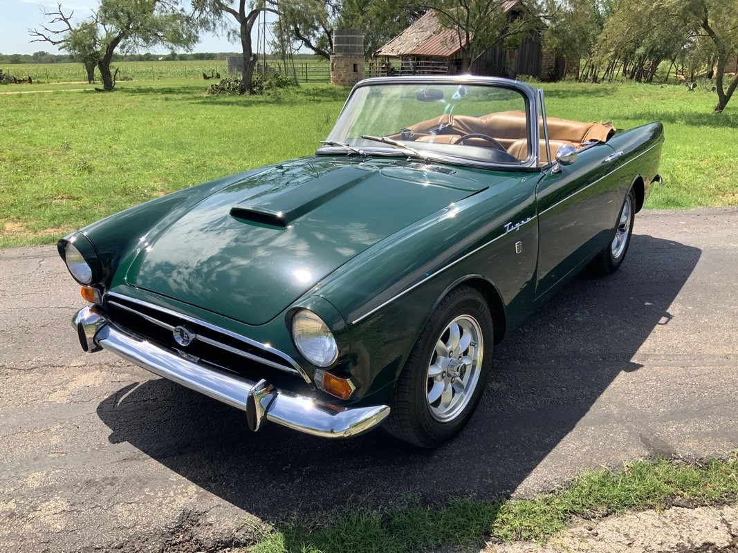Sunbeam-1965-Convertible-Saddle