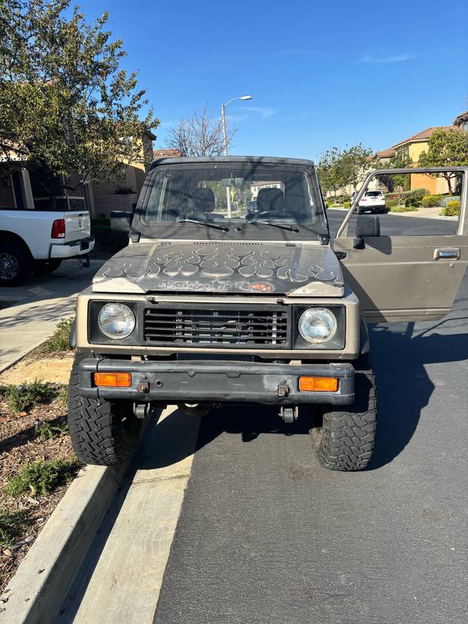 Suzuki-samurai-1988-custom