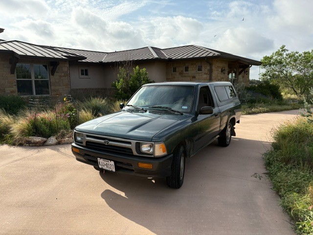 Toyota-2.4L-1993-Standard-Cab-Pickup-Blue
