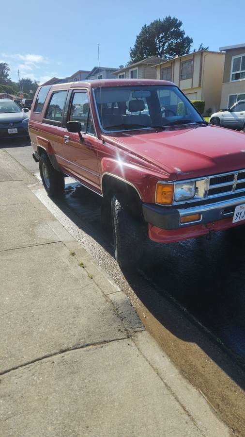 Toyota-4runner-1986-red