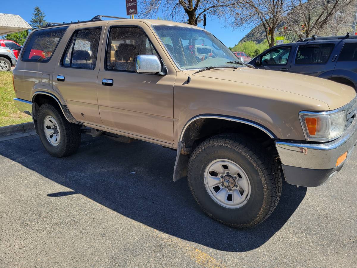 Toyota-4runner-sr5-1995