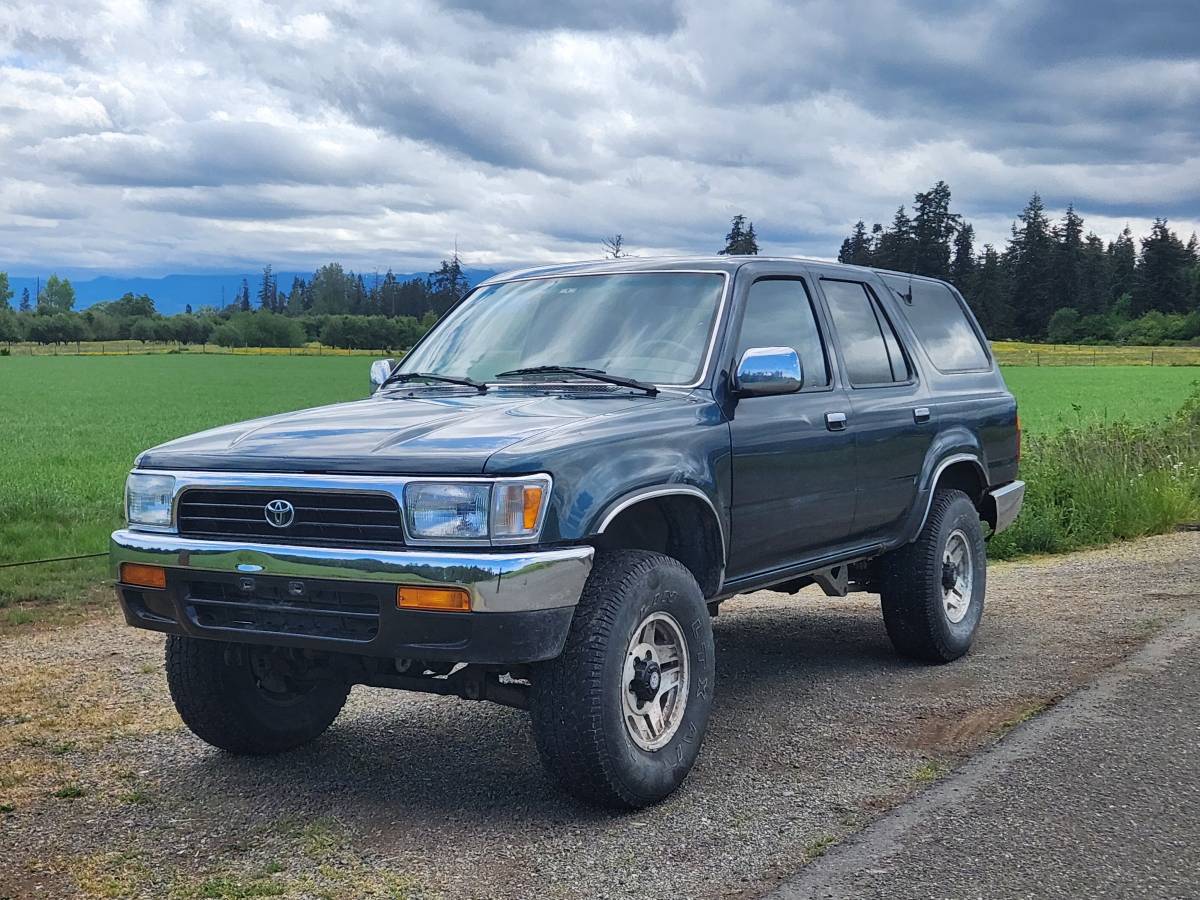 Toyota-4runner-sr5-4x4-1995
